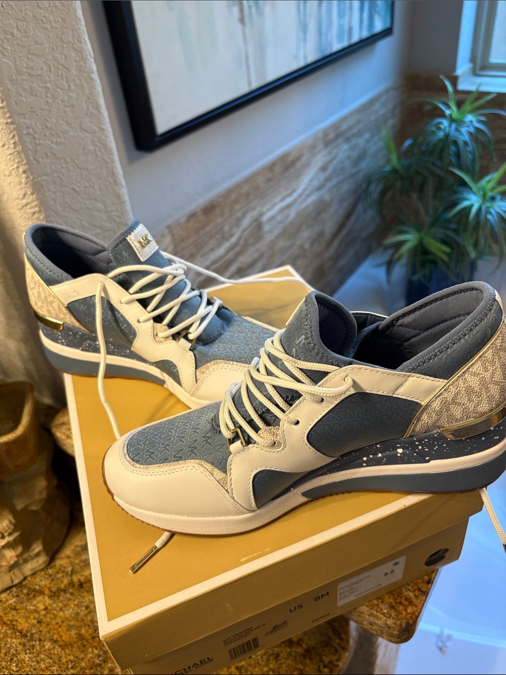 NEW Michael Kors Blue and White Fashion Sneakers